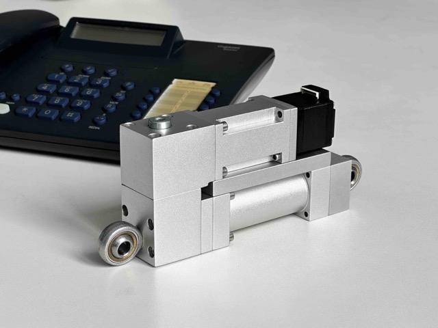 微型数字液压缸